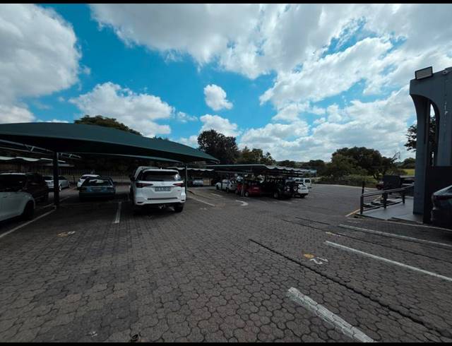 BUSINESS PROPERTY TO RENT IN MURRAYFIELD